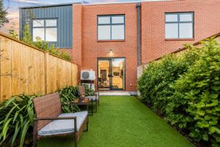 2BR Stay in the City Free Wi-Fi - Gloucester - 7