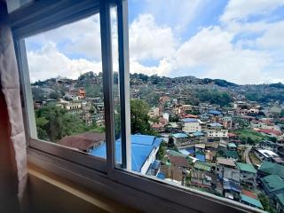 Group Accomodation in Town with Great Overlooking View - 1