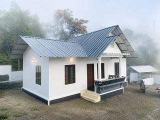 Hill on misty mountain view Homes - 7