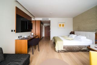 Mikado Hotel - 3
