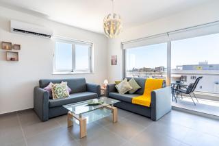 Silver Line 1-Bedroom Apt & Balcony in Larnaca - 0
