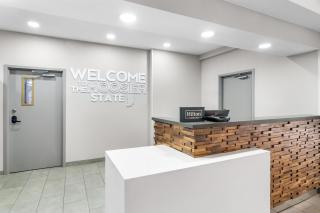 Hampton Inn Portage - 2