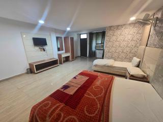 POP 84607E Hotel Tashi - 6