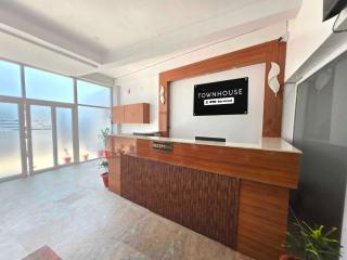 POP 84625J Hotel Neelam Stay Inn - 4