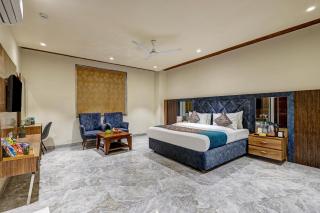 Lavanya Hotel- Near Alipur, Delhi - 8