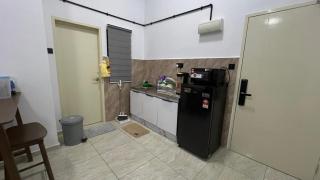 A2Z Cozy Space Homestay - 3