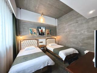 Suzhou Wuer Space Design Art Hotel - 1