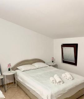 Apartments Serafimoski - 8