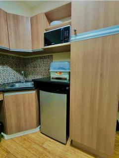Cozy Studio in Cebu IT Park in Avida Riala Tower 1 - 4