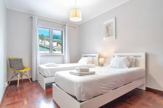 Grey View Apartment - 1