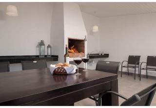 Serenity Villa - 1