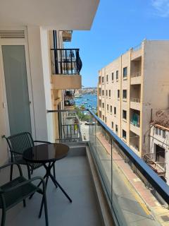 Veca Suites 3 Brand New Apartment - 0