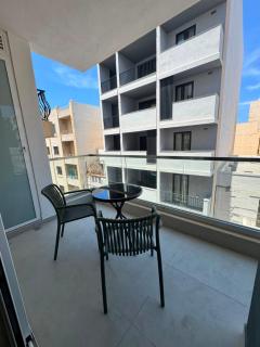 Veca Suites 3 Brand New Apartment - 8