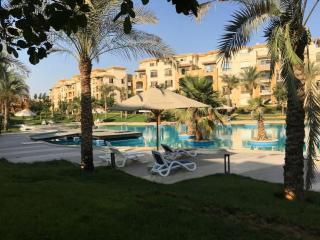 Premium Studio with a magnificent terrace in a secured serviced gated community - Caïro - 8