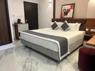 Sabu's Grand Royale - Thampanoor - 8