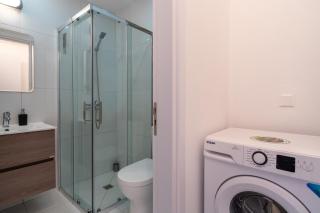Bianca 2-BR Apartment & Balcony in Larnaca - 7
