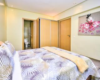 Cozy Central - Free Gym & Spa Services - 6