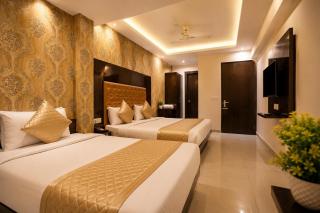 HOTEL ICONIC At Delhi International Airport - 9