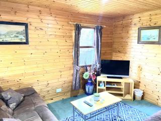 Braemar Lodge Cabins - 7