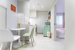 On&On Stay ㅡ Hongdae, Gyeongbokgung, Sinchon - 9