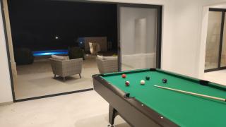Villa Silentio With Heated Pool - 3