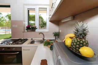 Villa Silentio With Heated Pool - 2