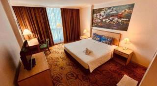 The Orchid Hotel - 9