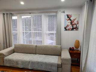 Heritage Meets Modern Comfort in Wellington-Tawa - 4
