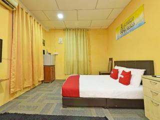 OYO 90535 Wakaf Bharu Inn - 2