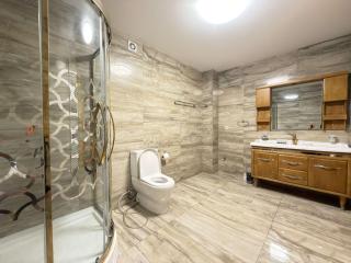 Liberty Square Premium Suites - 3