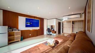 Time Out Beachfront Suites - 3