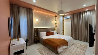 Lilly Signature and Suites - 3