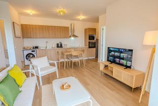 Tamarind Center - 2BR - Beach in 5 Min - 5