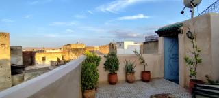 Dar Sghira Maison privée 400 ans Rooftop Médina Fès -  - 7