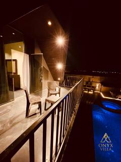 Onyx Villa - 1