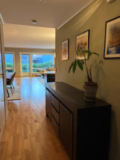 Spacious Apartment Near UiS & Stavanger Cit - 3