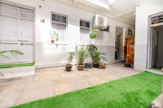 OYO 41090 Homi House - 0