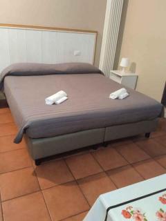 1CAVOUR PALACE in BOLOGNA City Center - Rooms and Suites - 7