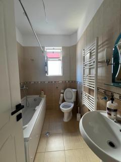 Cozy Furnished Apartment Near lake in Pogradec - 5