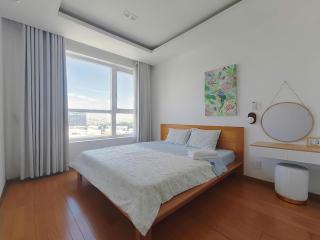 Quỳnh Sky Hotel B15 - 8