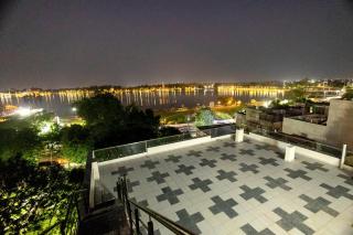 Lake's View Homestay - 9