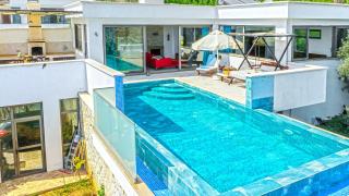 Secluded Sea View Honeymoon Escape Jacuzzi Private Pool-Villa Bella1 Orkide - 3