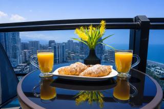 Royal VIP Panoramic Suites & Beach Resort - Batumi - 2