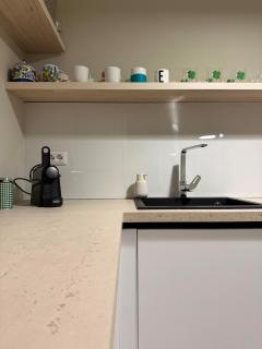 Modern Scandinavian Apartment Kodra e Diellit 2 - 7