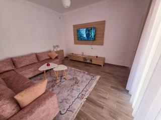 Guest House Demaj - 9