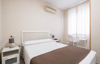 Hostal El Pilar - 8