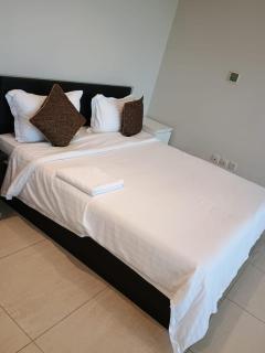 Damac Al Jawharah Tower Apartments - 2