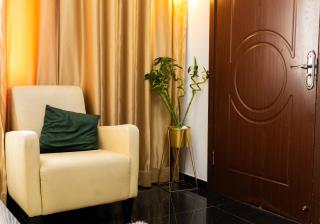 Liana Patrícia Suites - 8