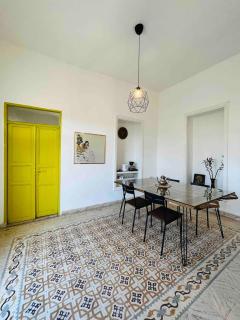 Timeless 1927 Authentic Jabal Amman Stay - 9