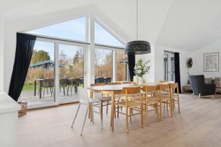 Modern Holiday Home With Annex And 10 Beds - 6